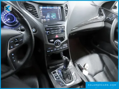 HYUNDAI GRANDEUR HG240 MODERN