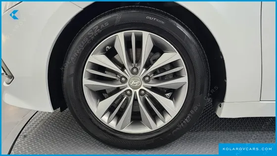 HYUNDAI GRANDEUR HG220 DIESEL MODERN