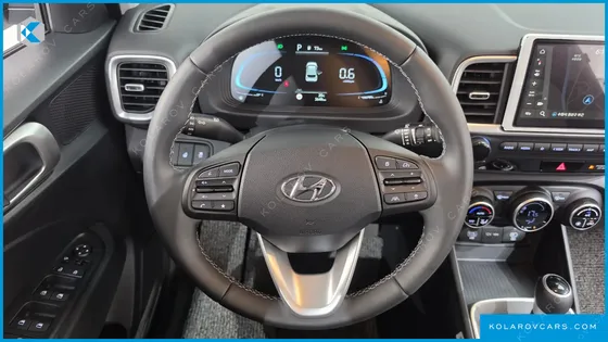 HYUNDAI VENUE 1,6 PREMIUM