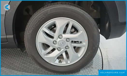 HYUNDAI VENUE 1,6 PREMIUM