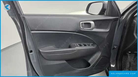 HYUNDAI VENUE 1,6 PREMIUM