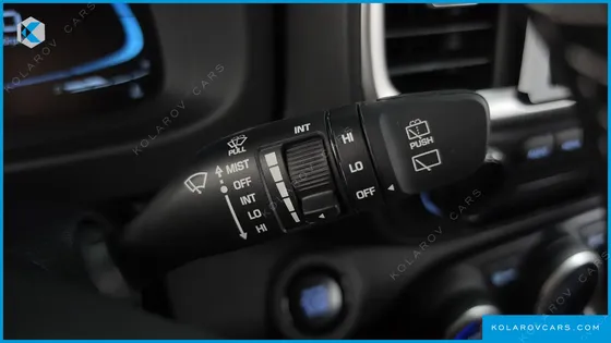 HYUNDAI VENUE 1,6 PREMIUM