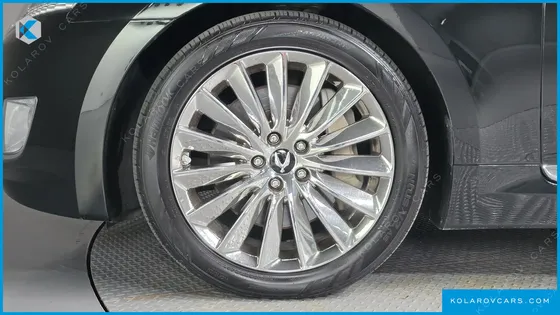 HYUNDAI EQUUS VS500