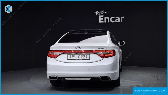 HYUNDAI GRANDEUR HG240 MODERN COLLECTION