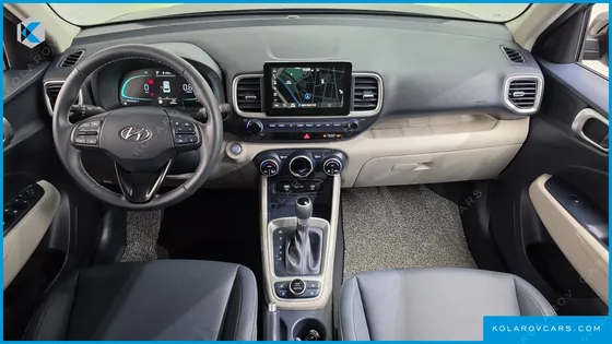 HYUNDAI VENUE 1,6 PREMIUM