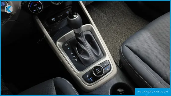 HYUNDAI VENUE 1,6 PREMIUM