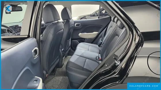 HYUNDAI VENUE 1,6 PREMIUM