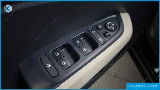 HYUNDAI VENUE 1,6 PREMIUM