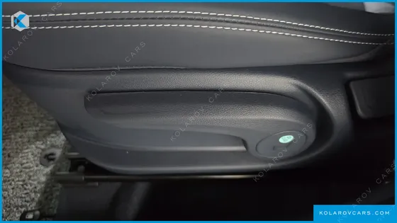 HYUNDAI VENUE 1,6 PREMIUM
