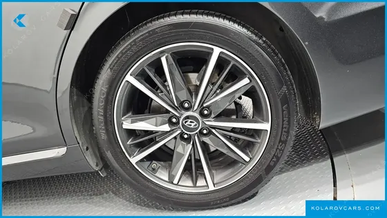 HYUNDAI GRANDEUR 2.5