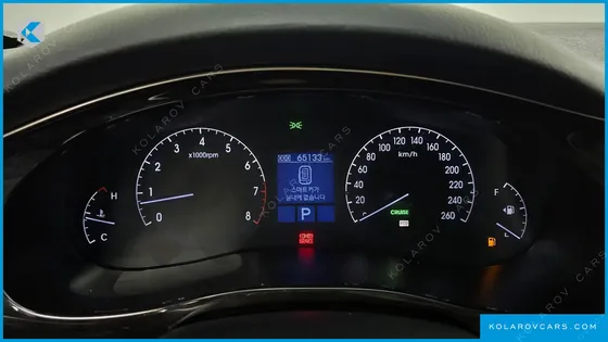 HYUNDAI GENESIS BH330 MODERN