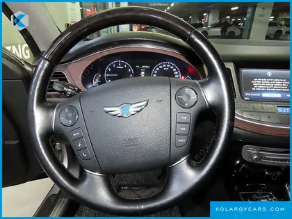 HYUNDAI GENESIS BH330 PREMIUM