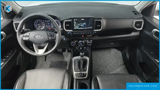 HYUNDAI VENUE 1.6 MODERN