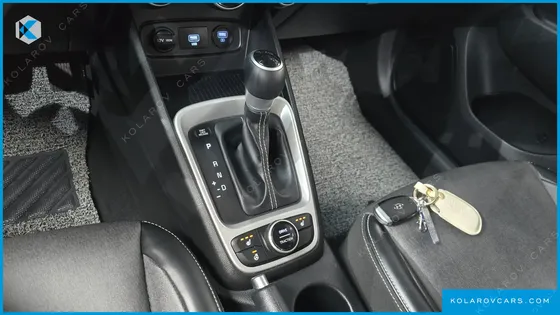 HYUNDAI VENUE 1.6 MODERN