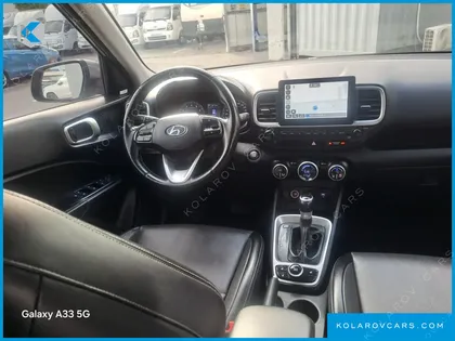 HYUNDAI VENUE 1.6 MODERN