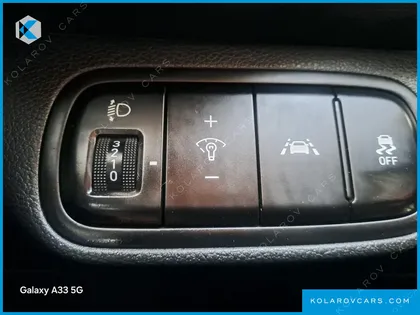 HYUNDAI VENUE 1.6 MODERN