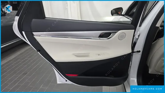 HYUNDAI GRANDEUR LE BLANC