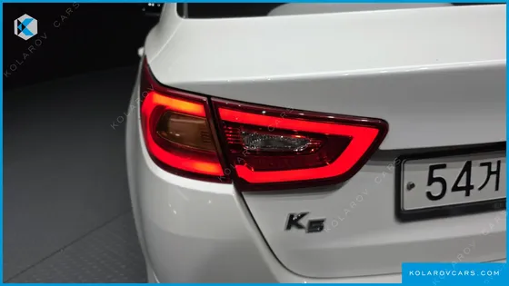 KIA K5 LPI LUXURY(HANDICAPPED)