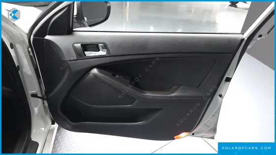 KIA K5 LPI LUXURY(HANDICAPPED)