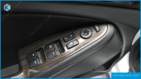 KIA K5 LPI LUXURY(HANDICAPPED)