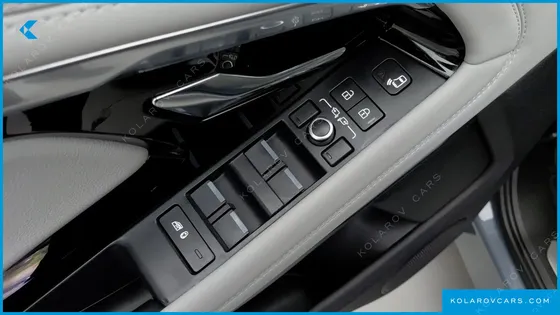 LAND ROVER RANGE ROVER EVOQUE P250 R-DYNAMIC SE