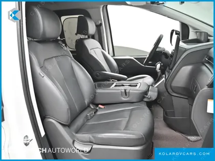 HYUNDAI STARIA HEV 1.6 TOURER 11-SEATER