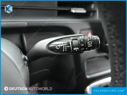 HYUNDAI STARIA HEV 1.6 TOURER 11-SEATER