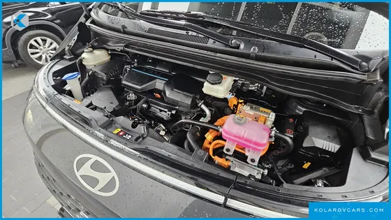 HYUNDAI STARIA HEV 1.6 CARGO 3-SEATER
