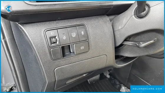 HYUNDAI STARIA HEV 1.6 CARGO 3-SEATER