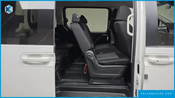 HYUNDAI STARIA TOURER 11-SEATER
