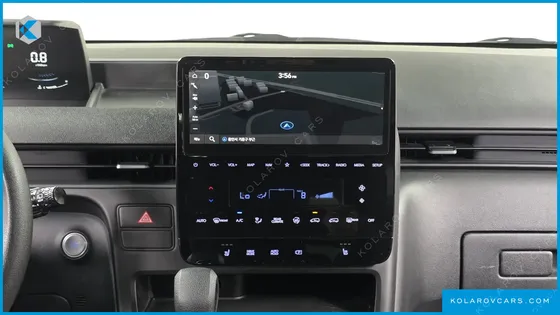 HYUNDAI STARIA TOURER 11-SEATER