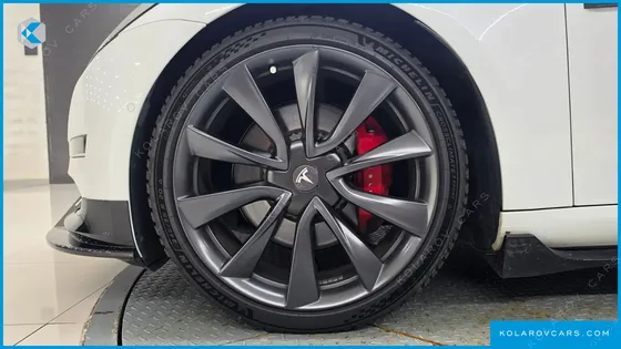 TESLA MODEL 3 PERFORMANCE AWD