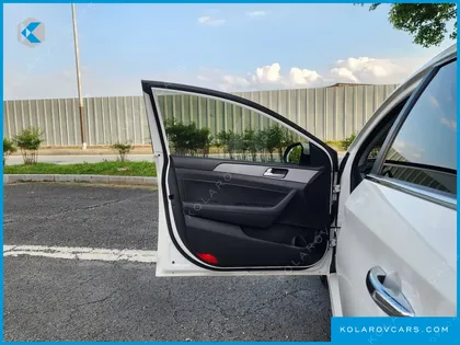 HYUNDAI SONATA 2.0 SMART