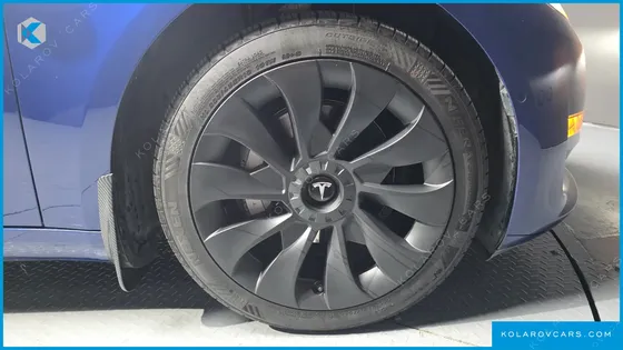 TESLA MODEL 3 LONG RANGE AWD