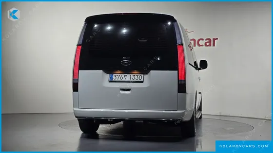 HYUNDAI STARIA L3.5 LOUNGE 9-SEATER