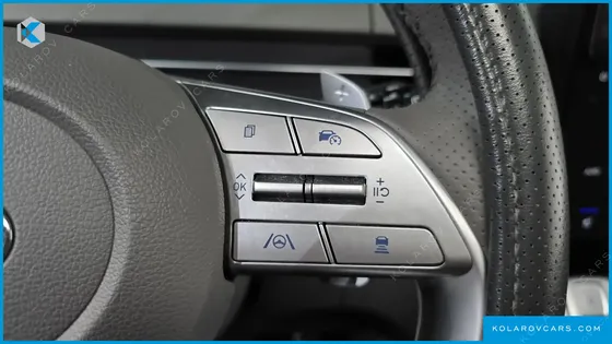 HYUNDAI STARIA L3.5 LOUNGE 9-SEATER