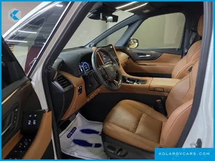 TOYOTA ALPHARD 2.5 HEV EXECUTIVE AWD