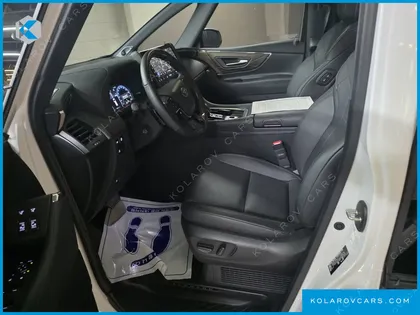 TOYOTA ALPHARD 2.5 HEV EXECUTIVE AWD