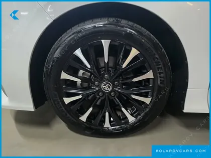 TOYOTA ALPHARD 2.5 HEV EXECUTIVE AWD