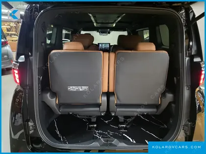 TOYOTA ALPHARD 2.5 HEV EXECUTIVE AWD