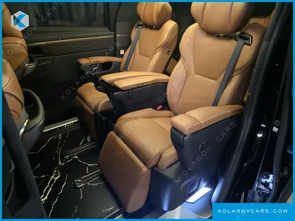 TOYOTA ALPHARD 2.5 HEV EXECUTIVE AWD