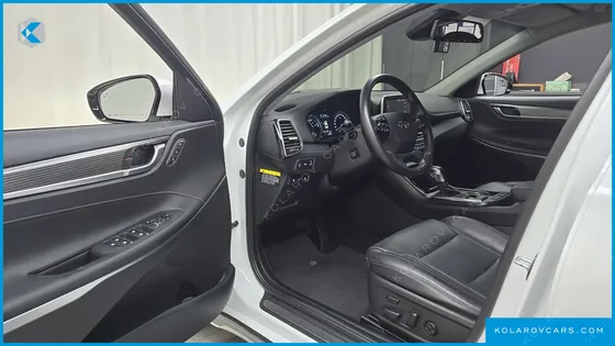 HYUNDAI GRANDEUR EXCLUSIVE