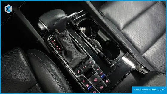 KIA K7 3.0 LPI PRESTIGE (RENTAL CAR)