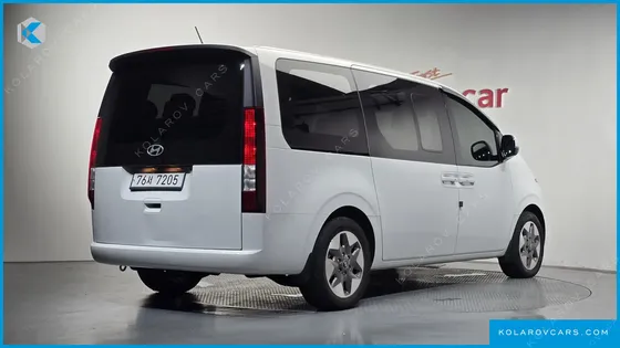 HYUNDAI STARIA HEV 1.6 TOURER 11-SEATER
