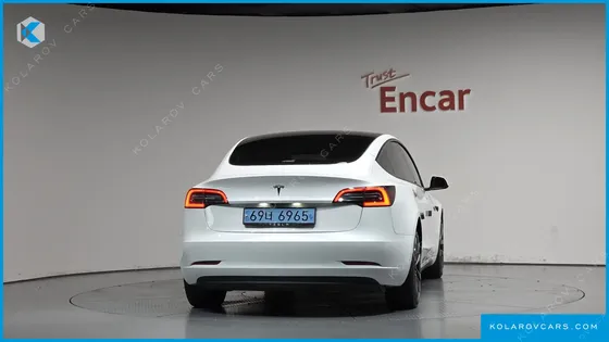 TESLA MODEL 3 RWD