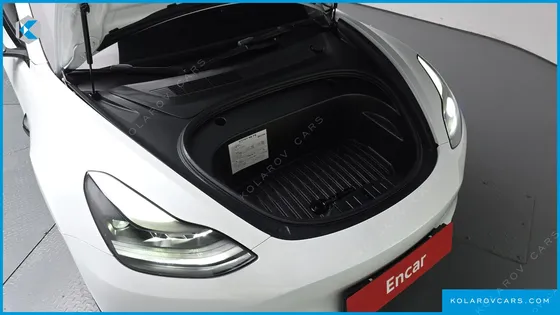 TESLA MODEL 3 RWD
