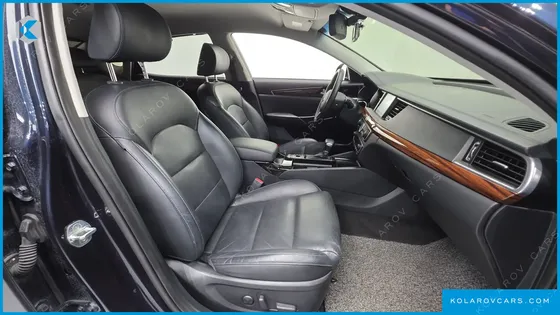 KIA K7 3.0 LPI PRESTIGE (RENTAL CAR)