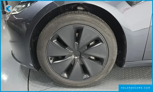 TESLA MODEL 3 RWD