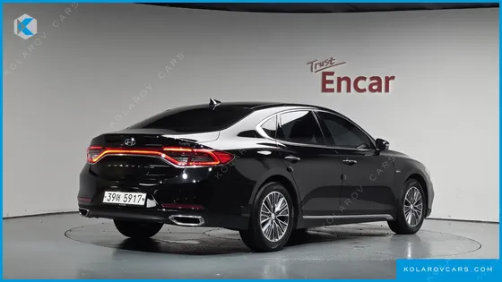 HYUNDAI GRANDEUR PREMIUM