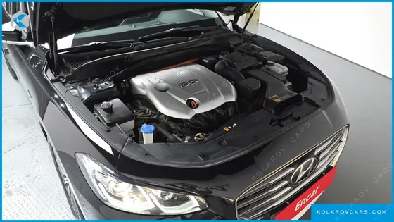 HYUNDAI GRANDEUR PREMIUM
